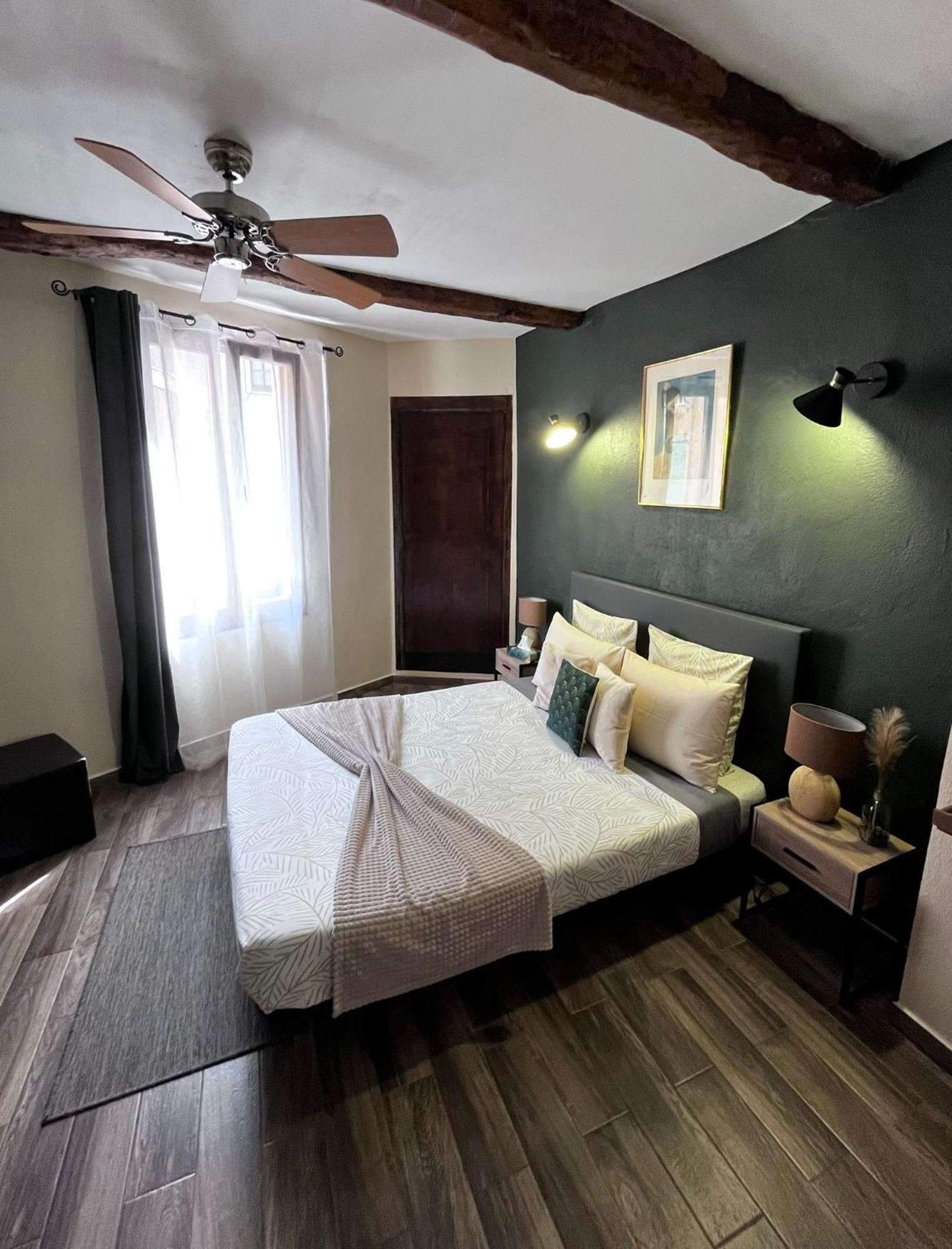 Lou Mistral Hotel Мустие Сен Мари Екстериор снимка