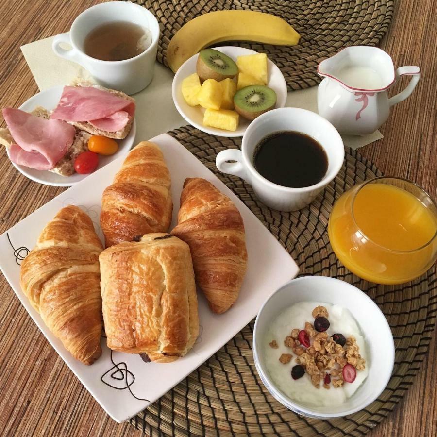 Lou Mistral Hotel Мустие Сен Мари Екстериор снимка
